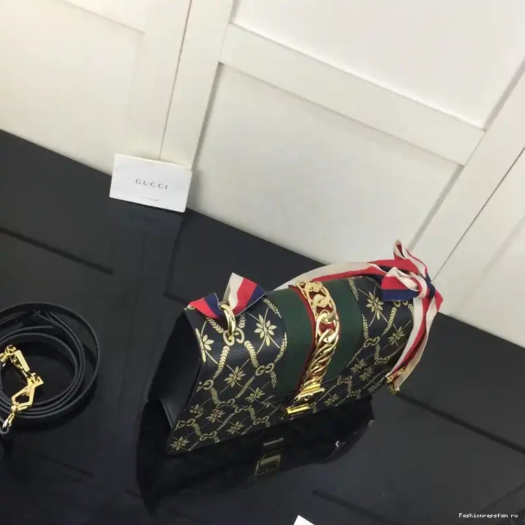 Fashionrepsfam ru Bag 2210YA0071 Gucci 0607